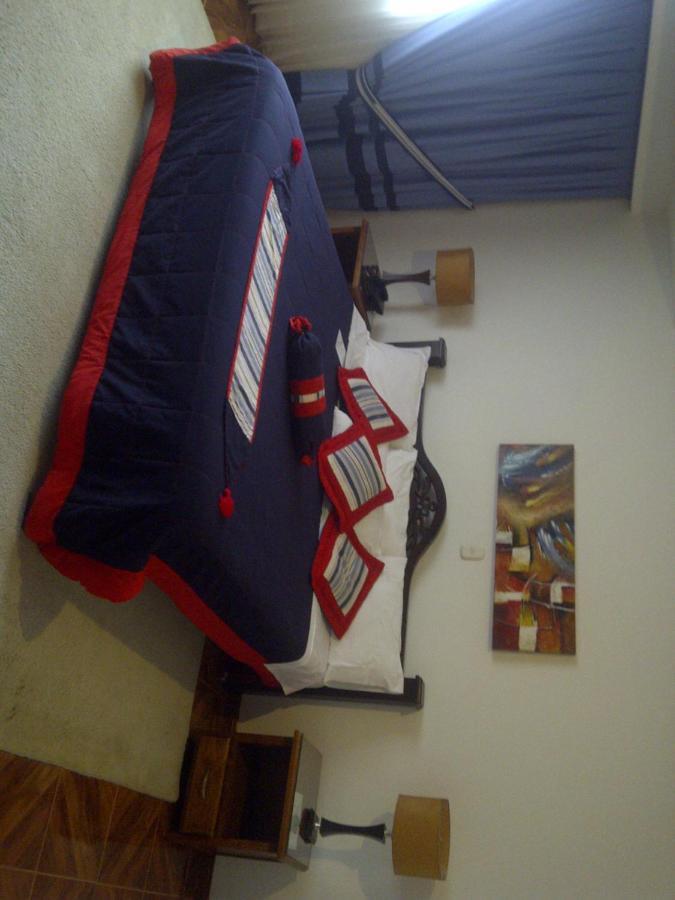 Hotel El Faro Del 18 Кали Экстерьер фото